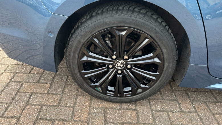 Toyota Corolla 2.0 VVT-i Hybrid Excel 5dr CVT Hybrid Estate